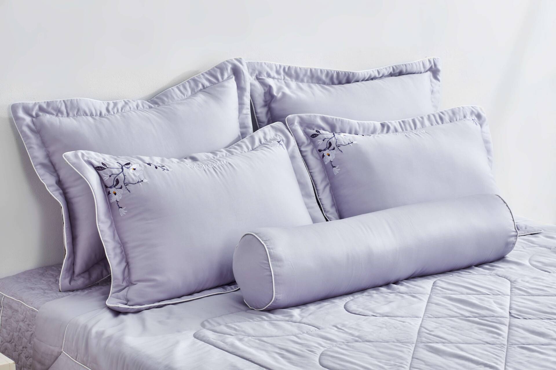 vỏ gối lụa everon